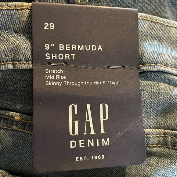 Women's Denim Jean Shorts Gap Bermuda  9” Rolled Inseam Mid Rise Size 29 NWT $45 - Picture 5 of 6